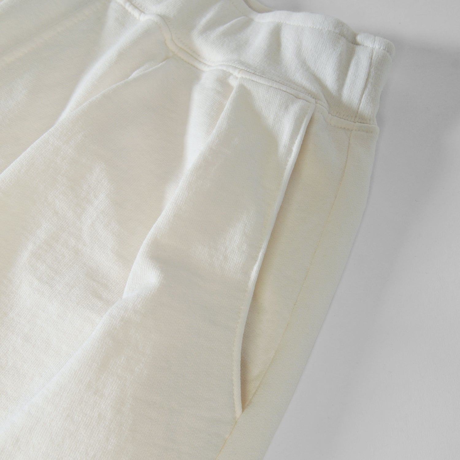 French Terry Pleated Shorts - Cream