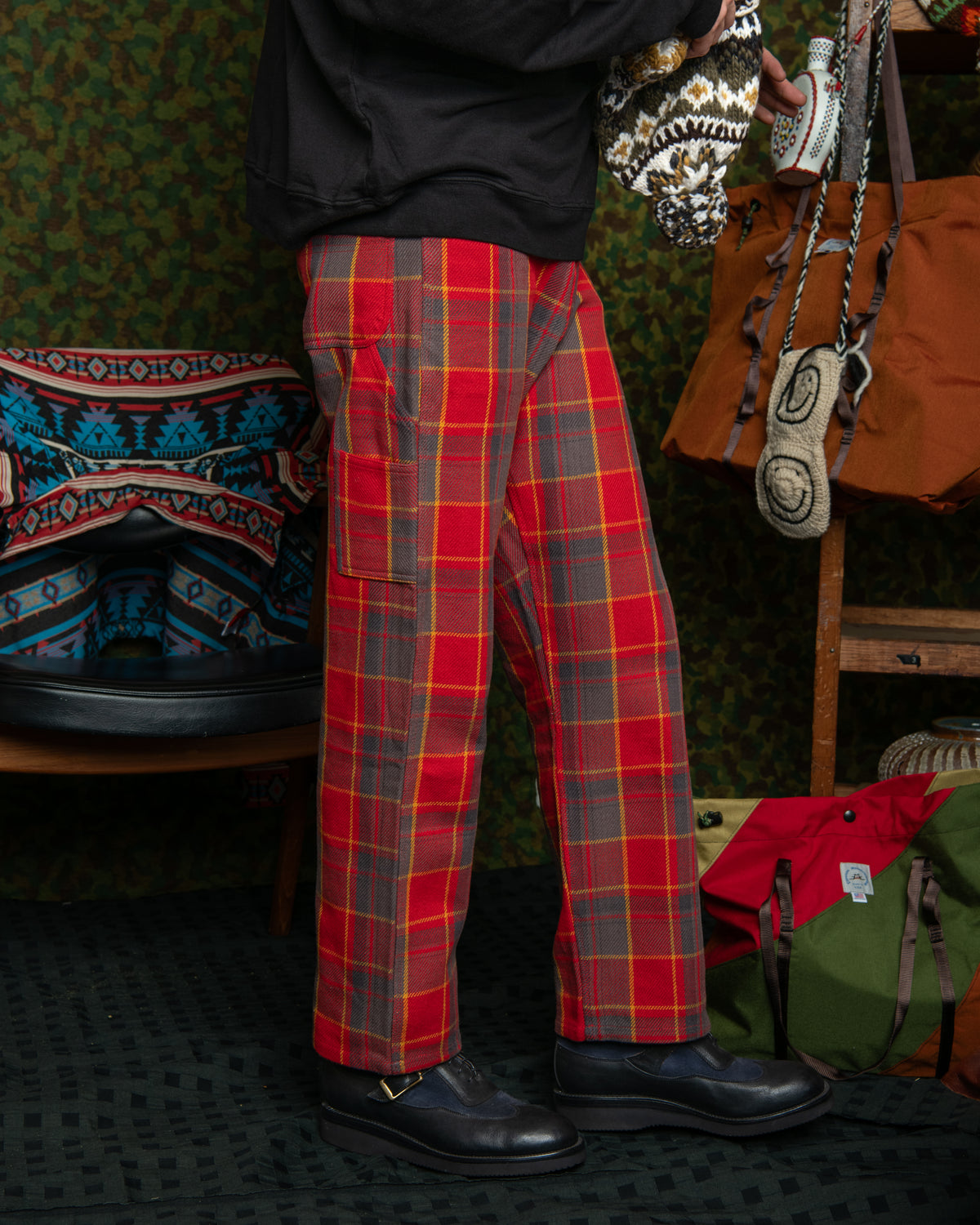 DROP CROTCH PAINTER PANTS - PLAID RED